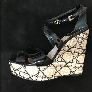 Christian Dior Escapade Wedge. Black. Size 37.5